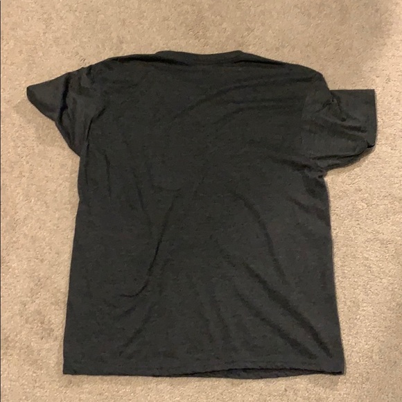 Dunder Mifflin T-shirt - Men’s L - Picture 2 of 3